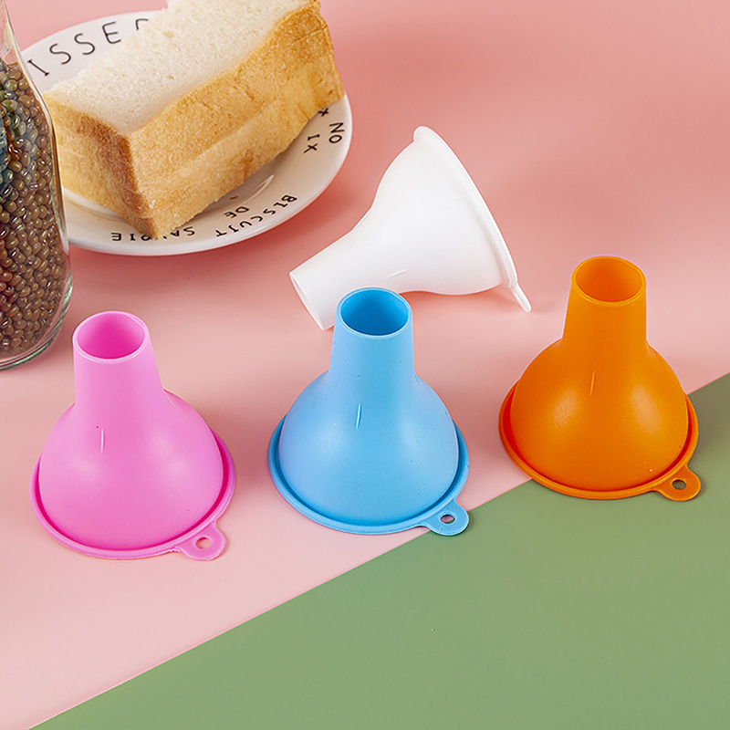 7CM Silicone Wide-Mouth Funnel - Home Cooking Oil recensione e prezzo